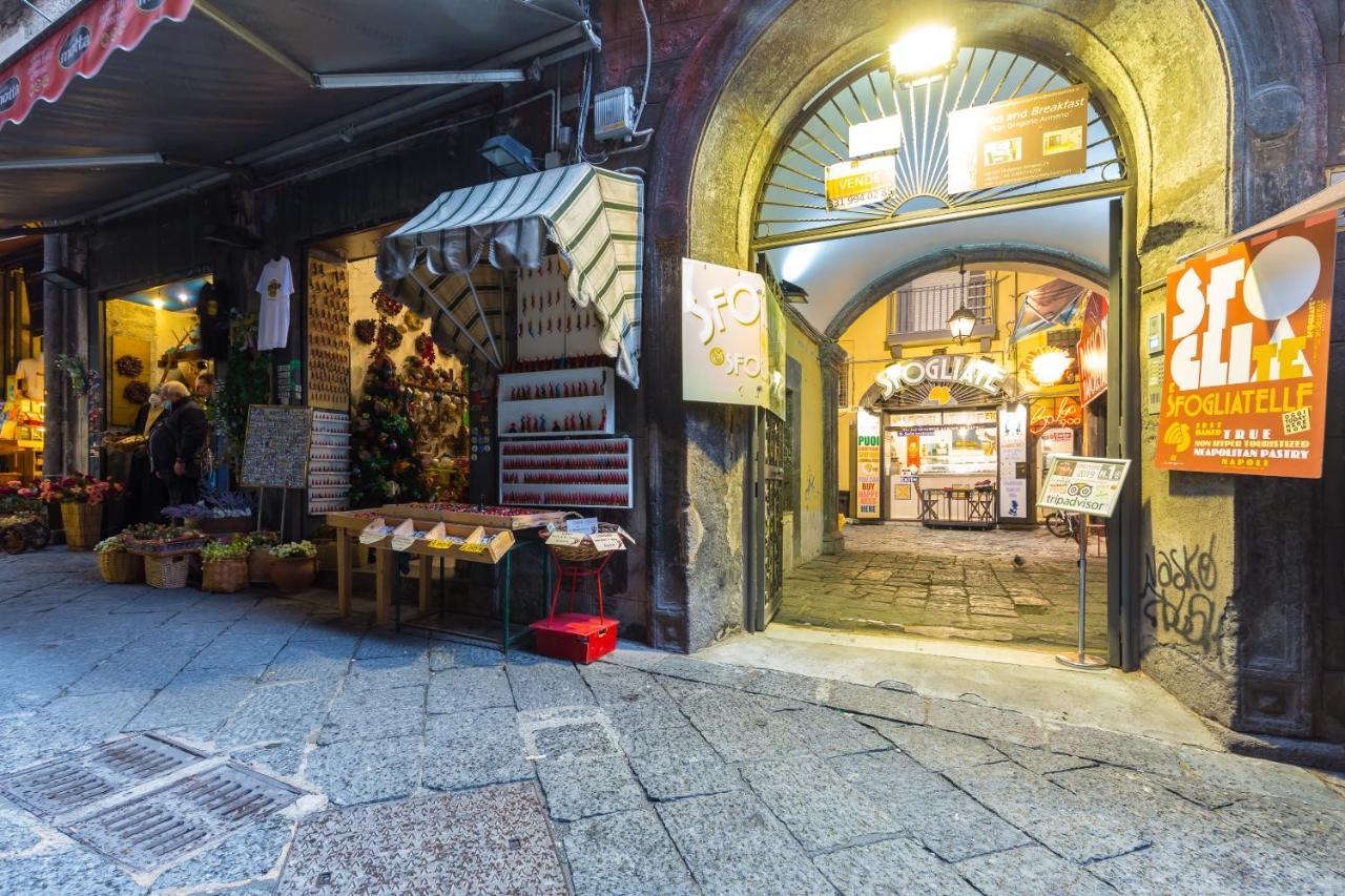 Baubo Sulla Via Dei Presepi By Napoliapartments Exterior foto